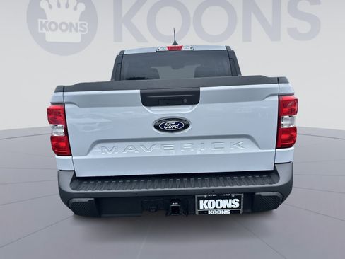 Used 2025 Ford Maverick XLT w/ Equipment Group 302A AWD/4WD image 10
