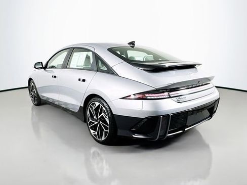Used 2024 Hyundai Ioniq 6 SEL AWD/4WD image 6