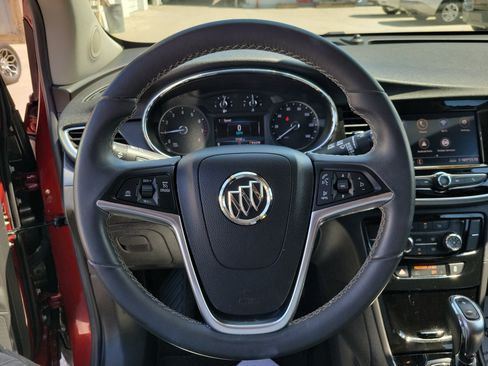 Certified 2022 Buick Encore Preferred w/ Safety Package FWD image 28