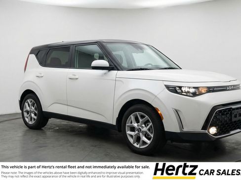 Used 2025 Kia Soul LX w/ LX Technology Package image 1