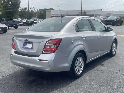 Used 2020 Chevrolet Sonic LT FWD image 3