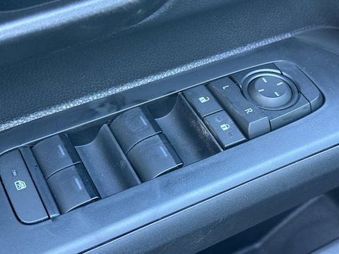 New 2026 Toyota Tacoma SR5 image 12