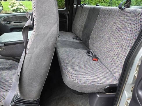 Used 2001 Dodge Ram 3500 Truck 2WD Quad Cab image 15