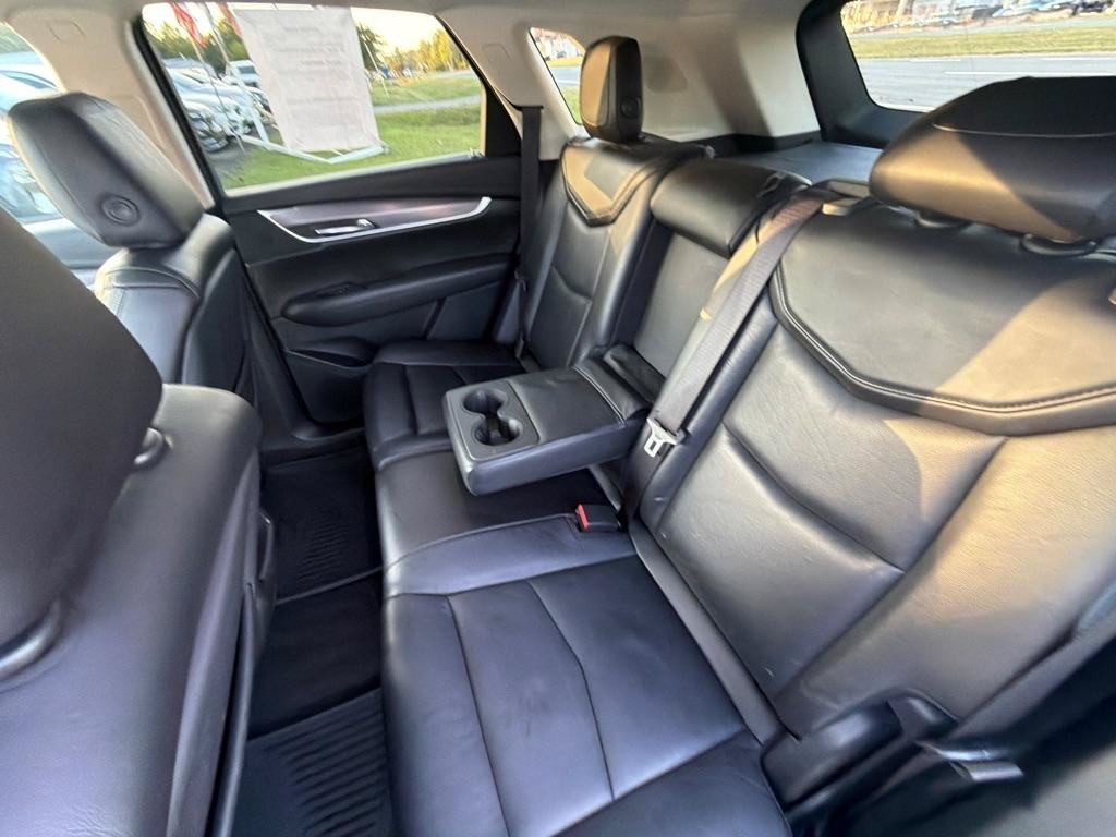 Used 2017 Cadillac XT5 Premium Luxury w/ LPO, Wheel Lock Package FWD image 26