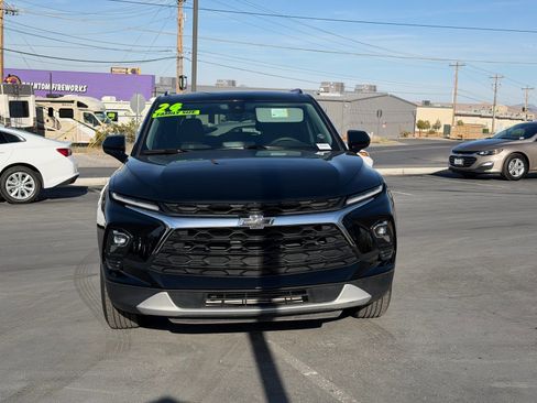 Used 2024 Chevrolet Blazer LT w/ Convenience Package image 8