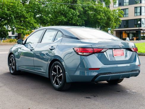 New 2025 Nissan Sentra SV image 4