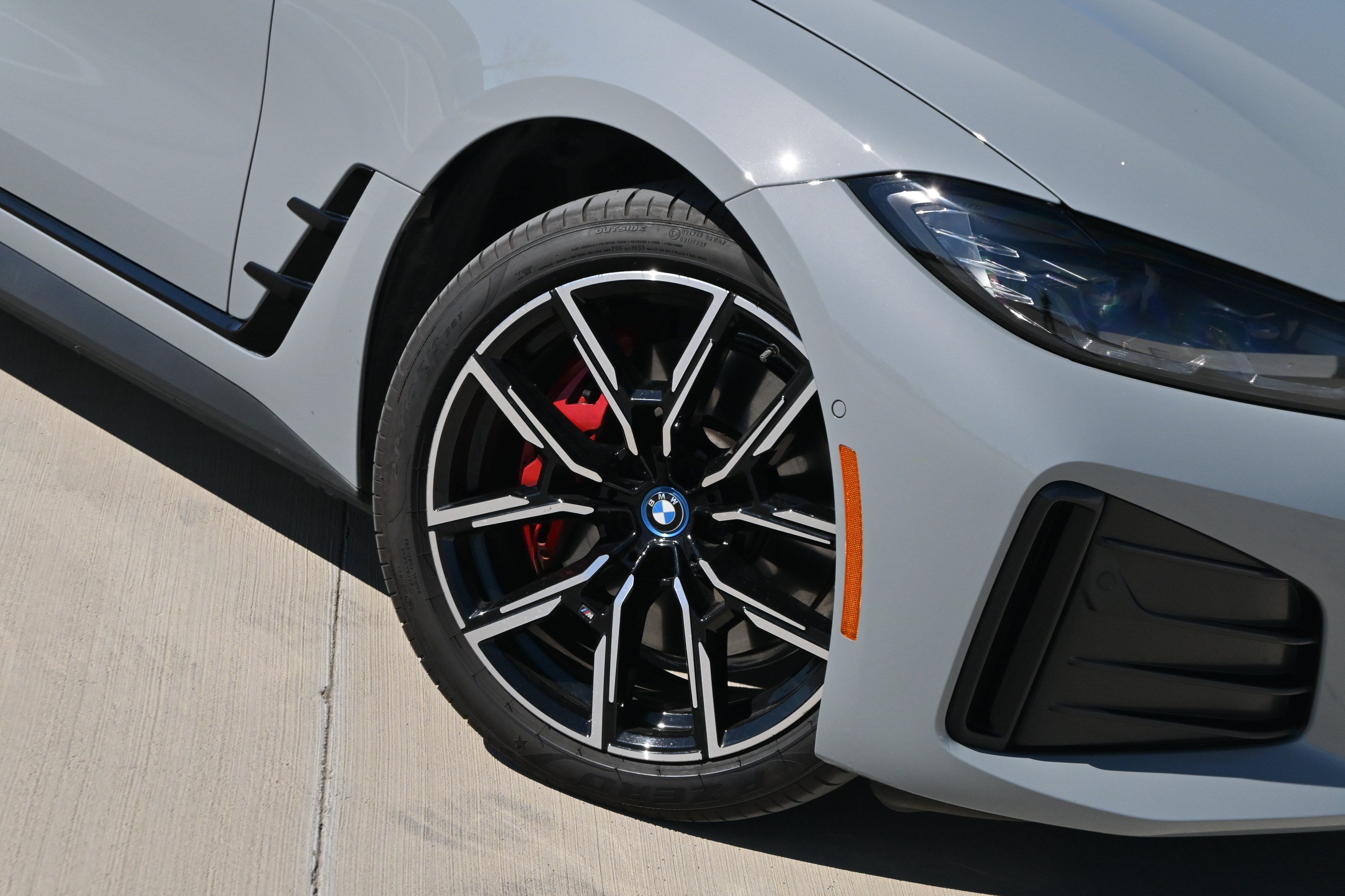 Certified 2024 BMW i4 eDrive40 w/ M Sport Package RWD image 11
