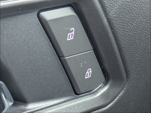 New 2026 Chevrolet Colorado LT w/ LT Convenience Package RWD image 28