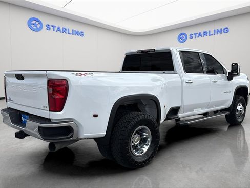 Used 2025 Chevrolet Silverado 3500 LTZ w/ LTZ Plus Package image 8