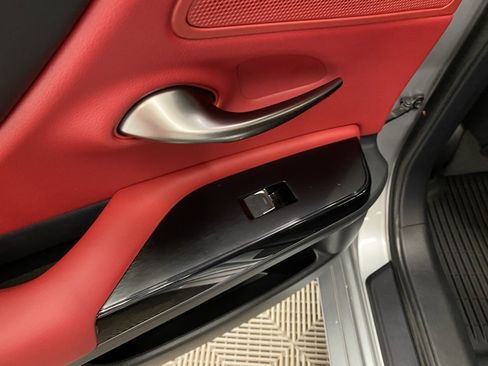 Used 2022 Lexus ES 300h F Sport image 35