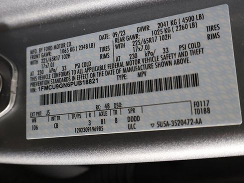 Used 2023 Ford Escape Active image 47