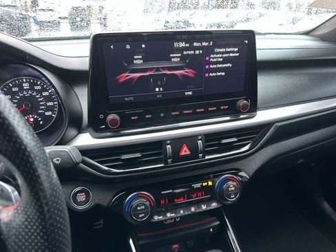 Used 2022 Kia Forte GT w/ GT2 Package FWD image 19