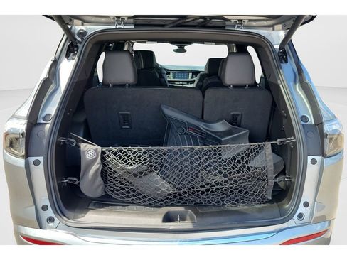 Used 2023 Buick Enclave Avenir w/ Avenir Technology Package FWD image 9