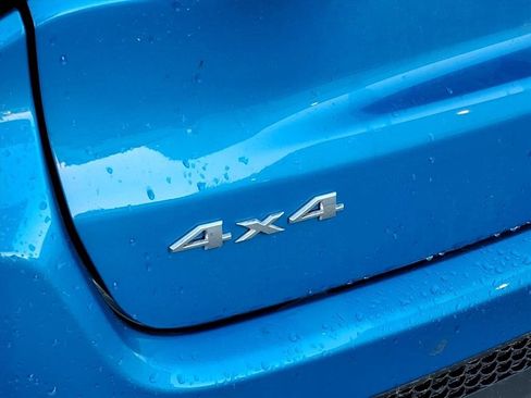 Used 2024 Jeep Compass Sport image 6