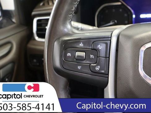 Used 2021 GMC Yukon Denali w/ Denali Premium Package image 20