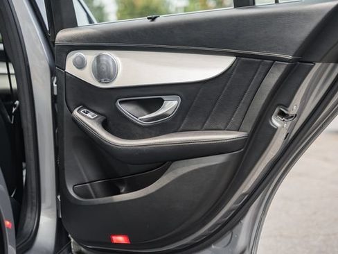 Used 2015 Mercedes-Benz C 300 4MATIC Sedan image 35