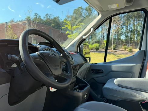 Used 2019 Ford Transit 150 148 Medium Roof image 12