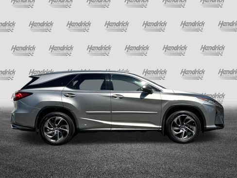 Used 2019 Lexus RX 350L Luxury w/ Accessory Package AWD/4WD image 3