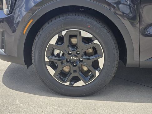 New 2026 Kia Sorento S FWD image 8