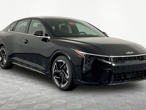 New 2026 Kia K4 GT-Line image 3