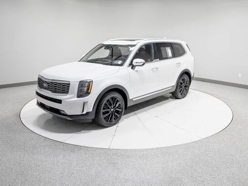 Used 2020 Kia Telluride SX w/ SX Prestige Package image 37
