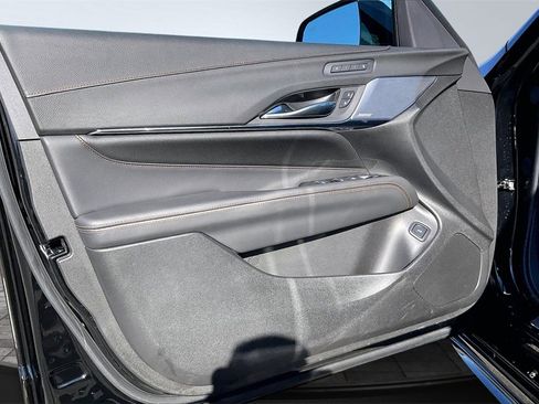 Used 2025 Cadillac CT4 V image 23