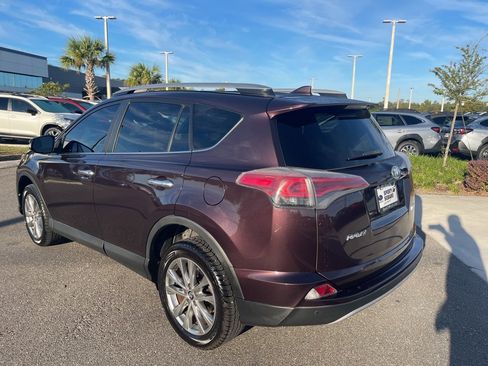 Used 2017 Toyota RAV4 Limited image 6