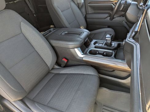 Used 2022 Chevrolet Silverado 1500 RST w/ Z71 Off-Road Package image 11