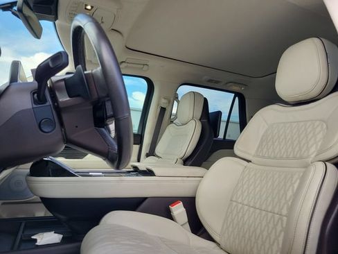 Used 2023 Lincoln Navigator L Black Label AWD/4WD image 26