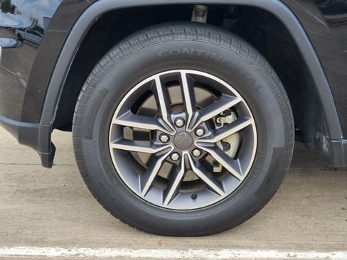 Used 2021 Jeep Grand Cherokee Limited RWD image 10
