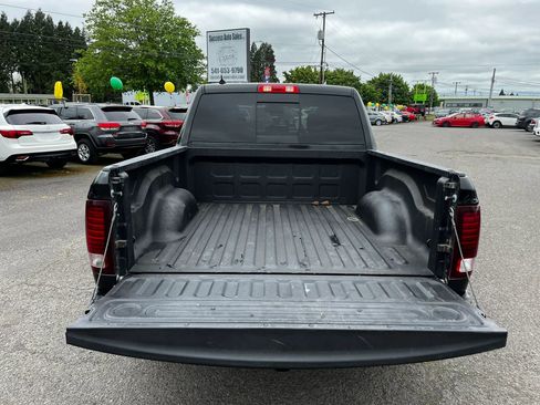 Used 2018 RAM 1500 Sport w/ Quick Order Package 26Q Night AWD/4WD image 13