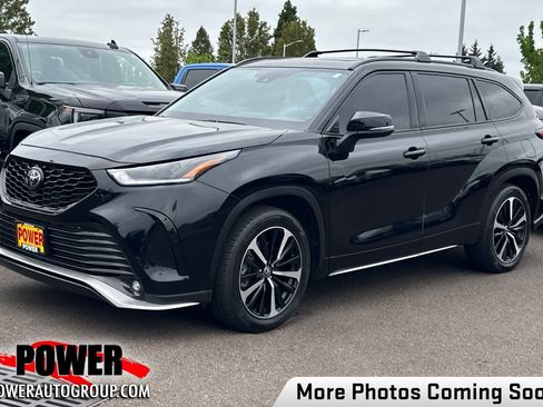 Used 2022 Toyota Highlander XSE AWD/4WD image 1