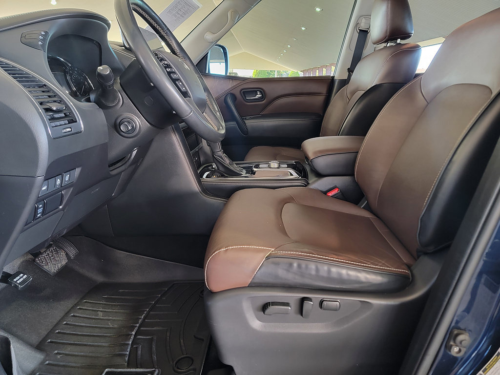 Used 2023 INFINITI QX80 Premium Select w/ Cargo Package AWD/4WD image 2