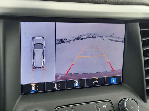 Used 2023 GMC Acadia SLT w/ Technology Package image 27