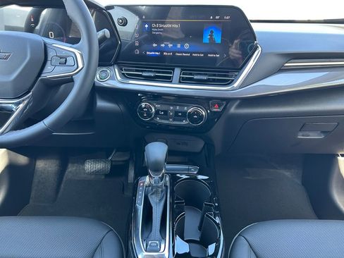 New 2026 Chevrolet Trax ACTIV w/ Sunroof Package image 12
