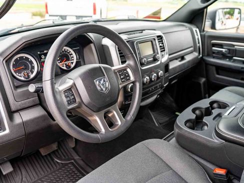 Used 2024 RAM 1500 Warlock AWD/4WD image 10