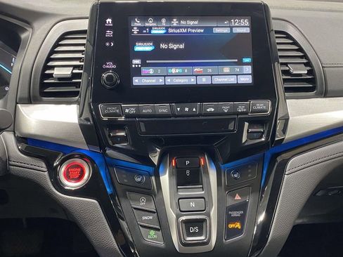 Used 2023 Honda Odyssey Touring image 30