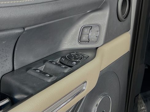 Used 2024 Ford Expedition Max Limited RWD image 17