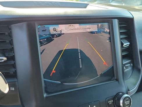 Used 2022 RAM 3500 Tradesman image 27