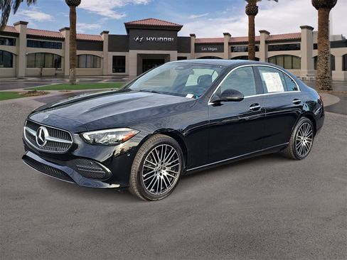 Used 2025 Mercedes-Benz C 300 Sedan image 4