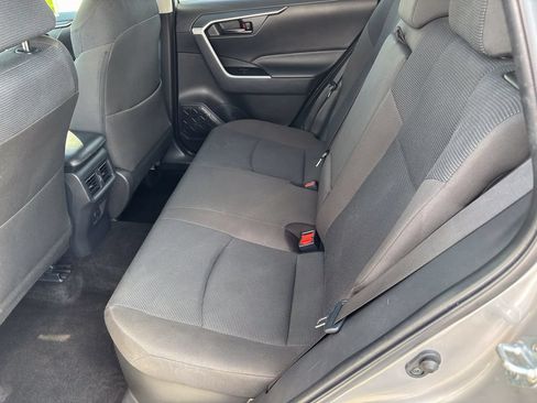 Used 2025 Toyota RAV4 LE AWD/4WD image 42