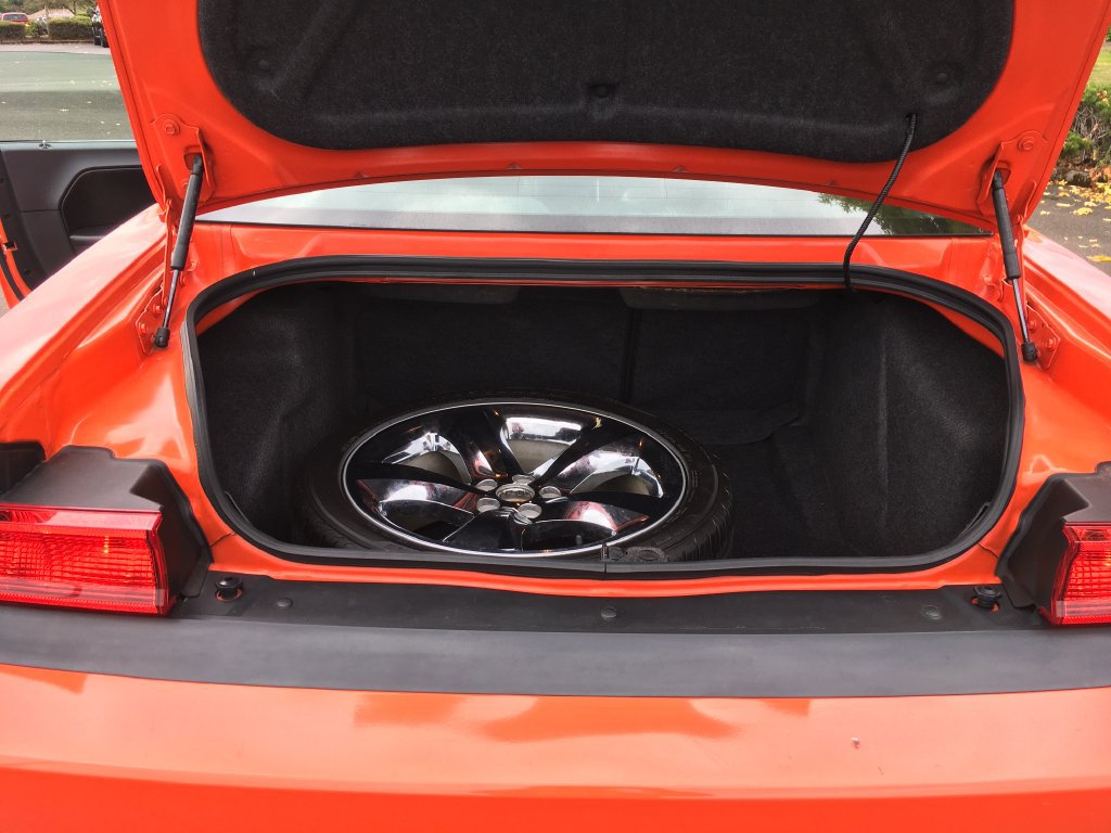 Used 2013 Dodge Challenger R/T Plus RWD image 30