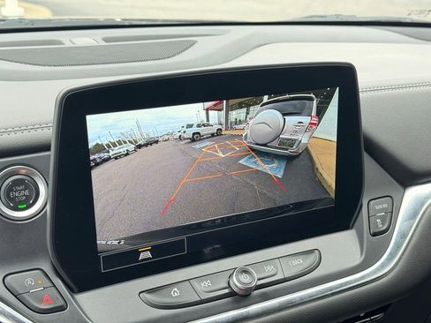 Used 2025 Chevrolet Blazer LT FWD image 41
