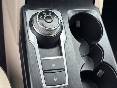 Certified 2022 Ford Escape SEL FWD image 21