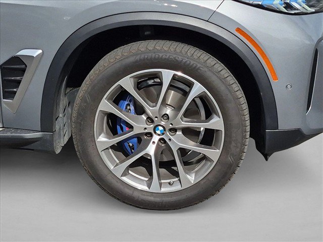 Used 2024 BMW X5 xDrive40i w/ Premium Package AWD/4WD image 26