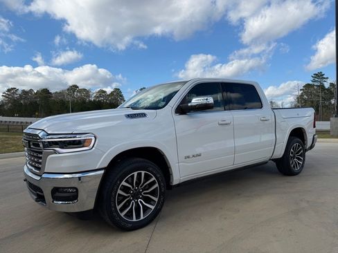 Used 2025 RAM 1500 Limited image 1