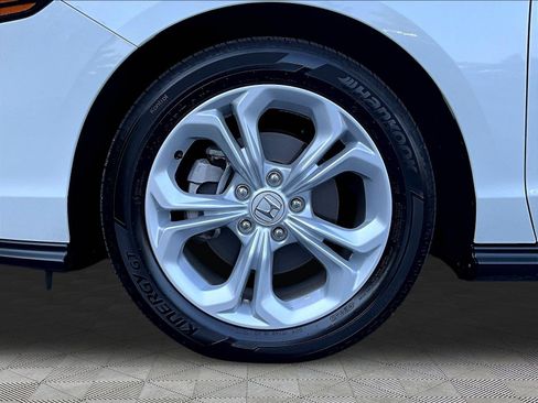 Used 2024 Honda Accord LX image 33