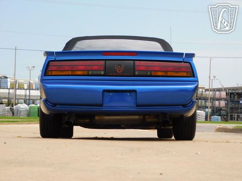 Used 1991 Pontiac Firebird Convertible RWD image 35