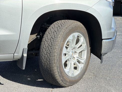 Used 2025 Chevrolet Silverado 1500 LTZ w/ LTZ Premium Package image 12