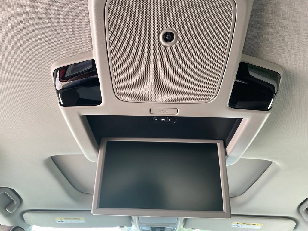 New 2027 Honda Odyssey Elite image 11